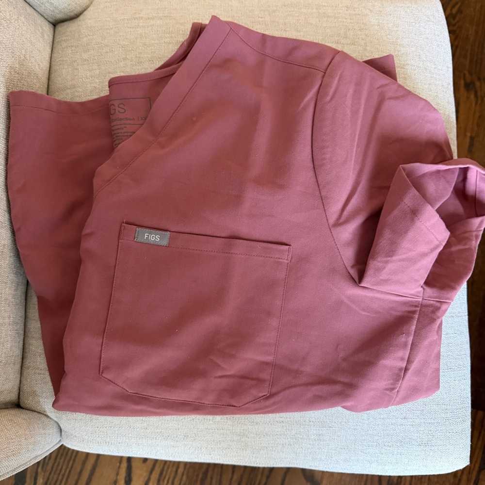 Figs Catarina Top in Mauve
